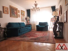 Bd. Decebal, etaj 2, 107mp, 5 minute metrou Piata Muncii